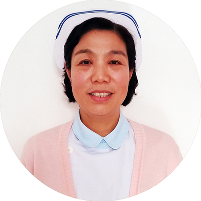 吕沂芳 护理护士长 从业40年